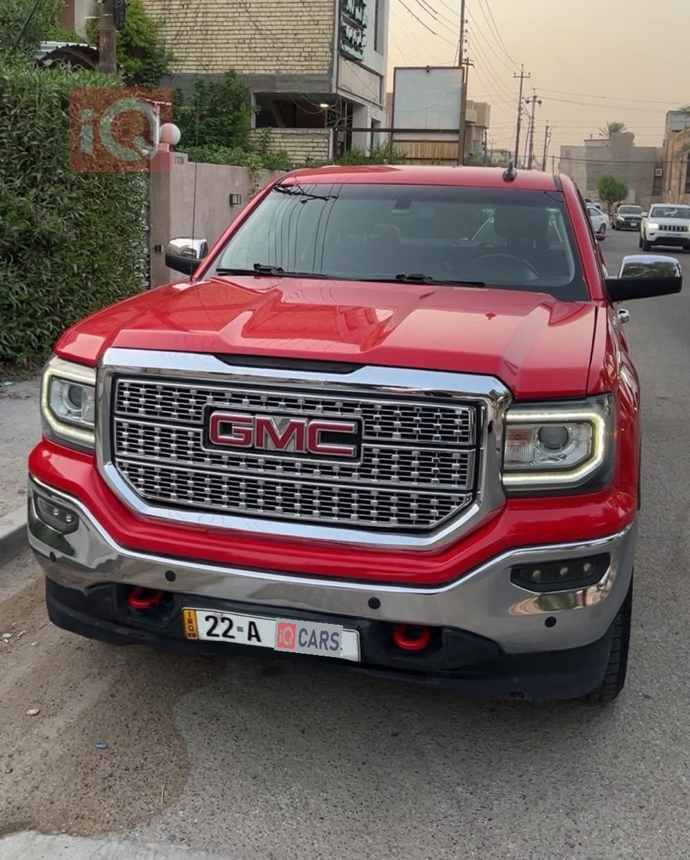 GMC Sierra
